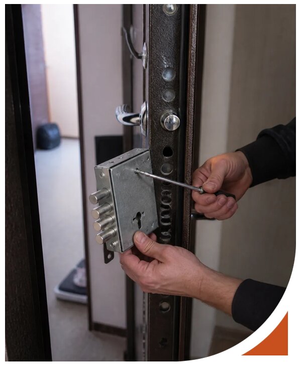 Замена сувальдного замка с выездом мастера в Торжке